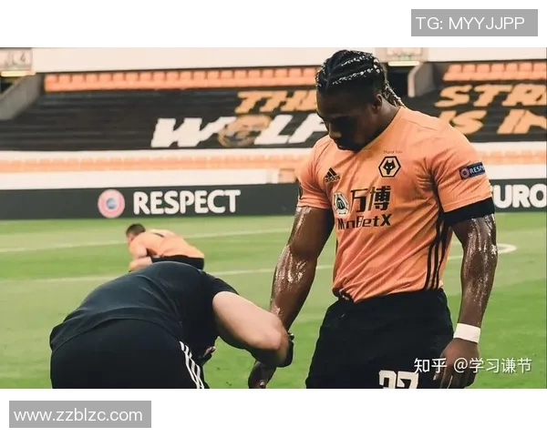 足球明星独特耍球技巧揭秘助你提升球技的秘密武器 足球明星独特耍球技巧揭秘助你提升球技的秘密武器